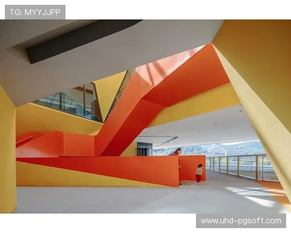 体育综合体业态持续创新,通过混合空间设计延长用户停留时间。 体育综合体业态持续创新,通过混合空间设计延长用户停留时间。